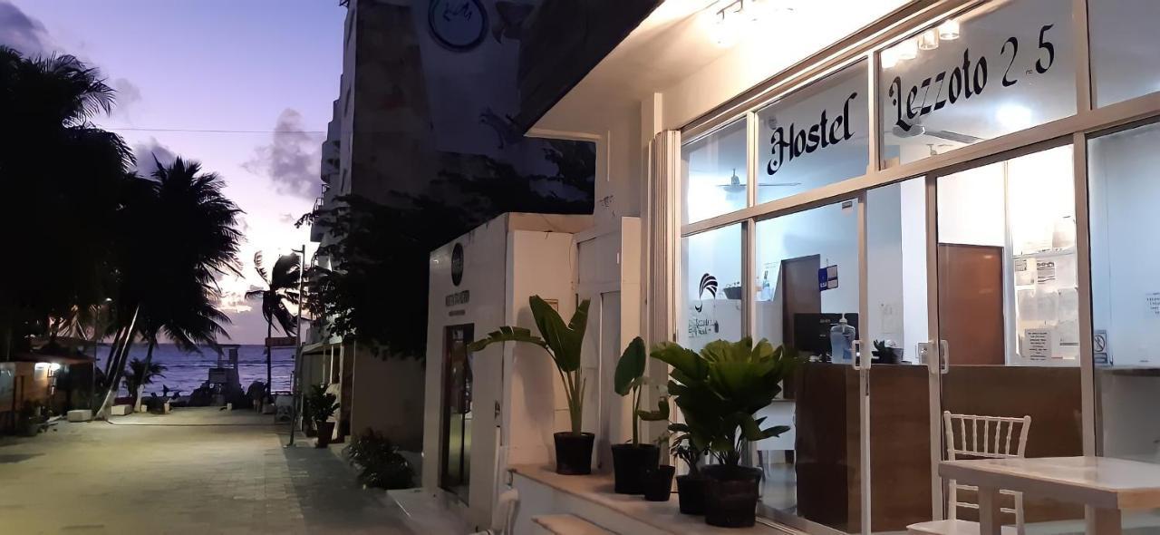 Lezzoto 2.5 Beach Playa del Carmen Exterior foto